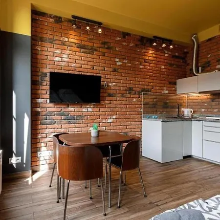 Daire Close-golden - Cozy Studio - Great Location&k28 Wroclaw