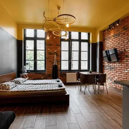 Close-golden - Cozy Studio - Great Location&k28 Daire Wroclaw